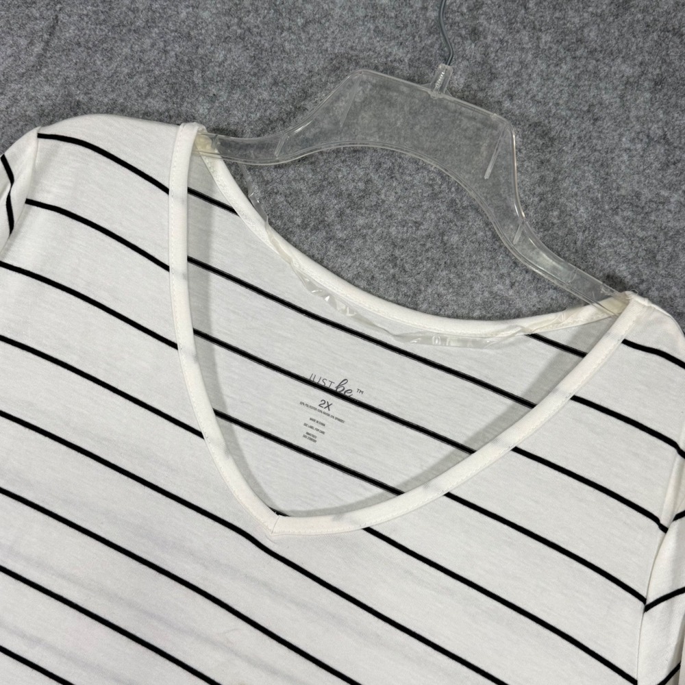 Just Be Sharkbite Tunic Women 2X White Black Striped V-Neck Long Sleeve Top NWT